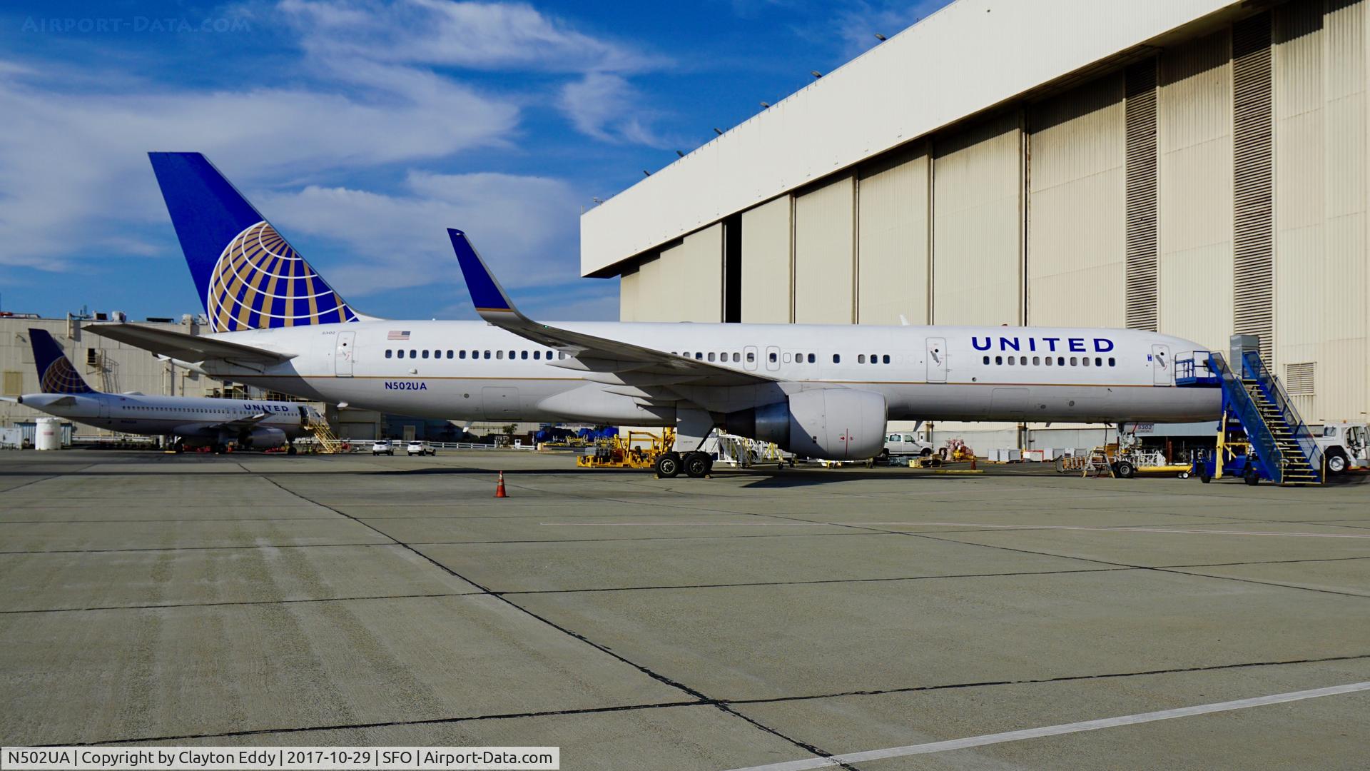 N502UA, 1989 Boeing 757-222 C/N 24623, SFO 2017.