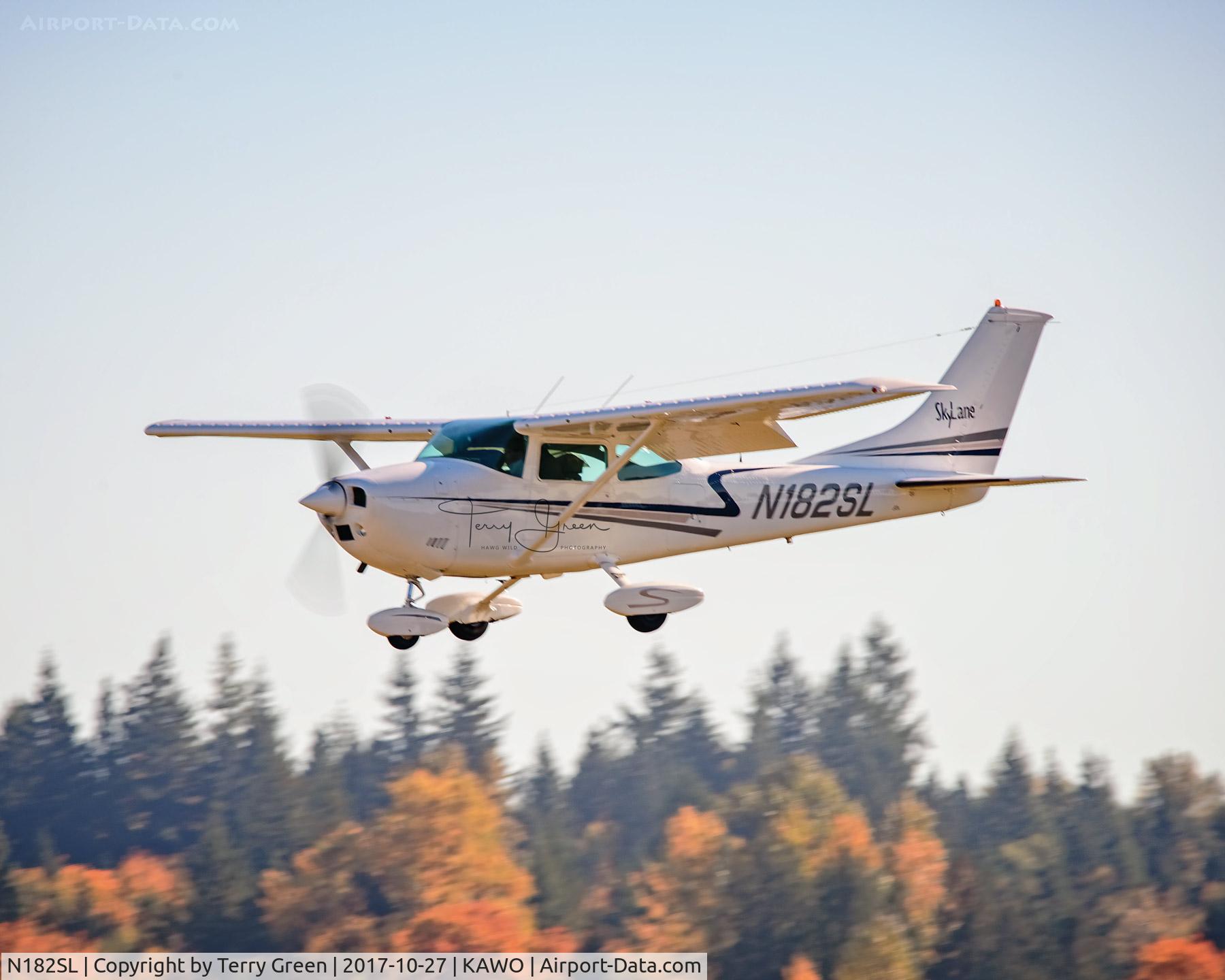 N182SL, 1972 Cessna 182P Skylane C/N 18261078, KAWO