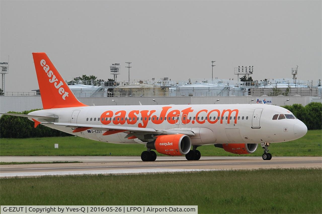 G-EZUT, 2012 Airbus A320-214 C/N 5113, Airbus A320-214, Lining up rwy 08, Paris-Orly Airport (LFPO-ORY)