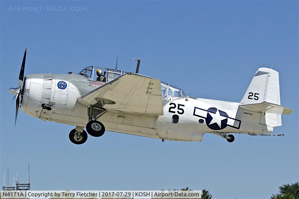 N4171A, 1945 Grumman TBM-3E Avenger C/N 4426 (Bu91521), at 2017 AirVenture at Oshkosh