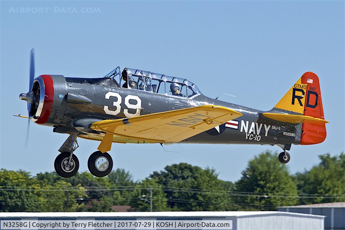 N3258G, North American AT-6D Texan C/N 43839, at 2017 AirVenture at Oshkosh