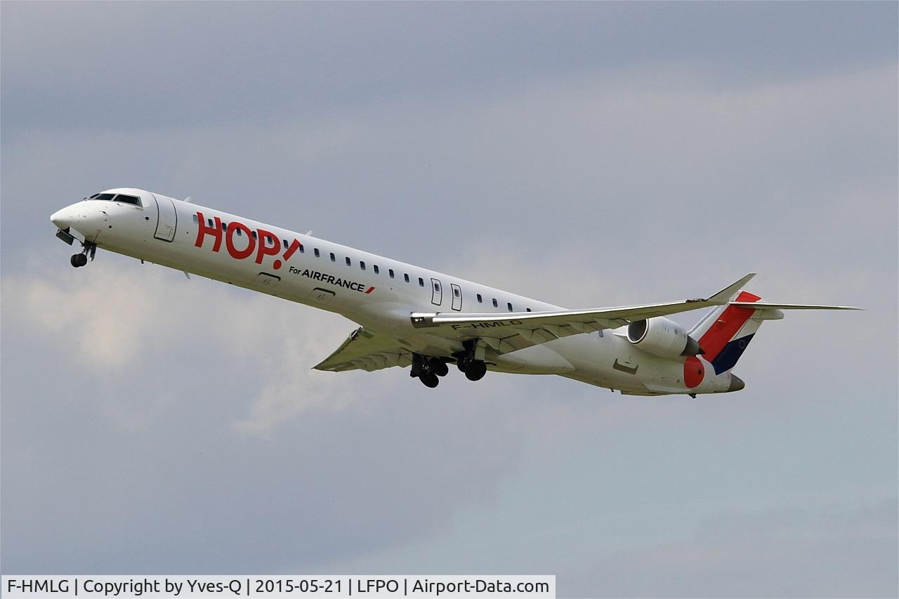 F-HMLG, 2011 Bombardier CRJ-1000EL NG (CL-600-2E25) C/N 19012, Bombardier CRJ-1000EL NG, Take off rwy 24, Paris-Orly airport (LFPO-ORY)