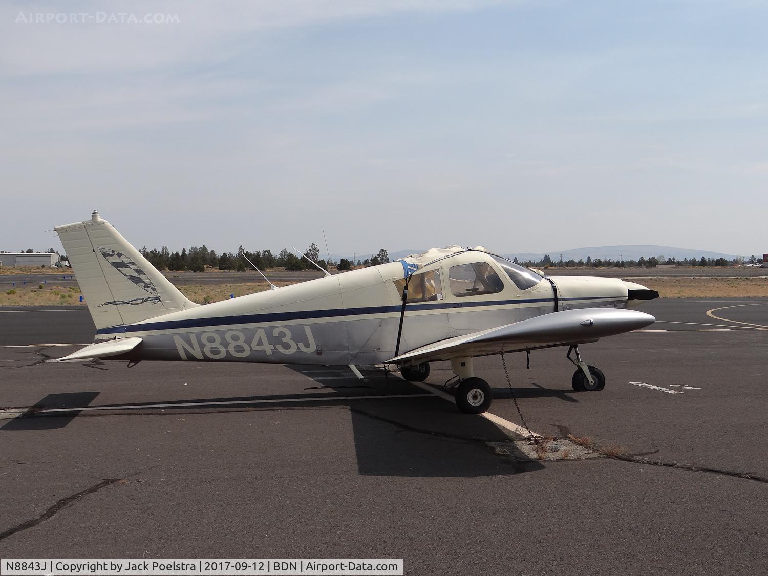 N8843J, 1965 Piper PA-28-180 C/N 28-2801, on ramp of Bend muni airport OR