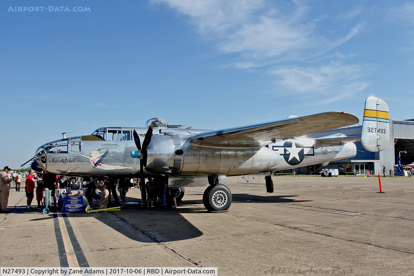 N27493, 1944 North American TB-25K Mitchell C/N 44-29869/108-33144, At the 2017 Wings Over Dallas airshow