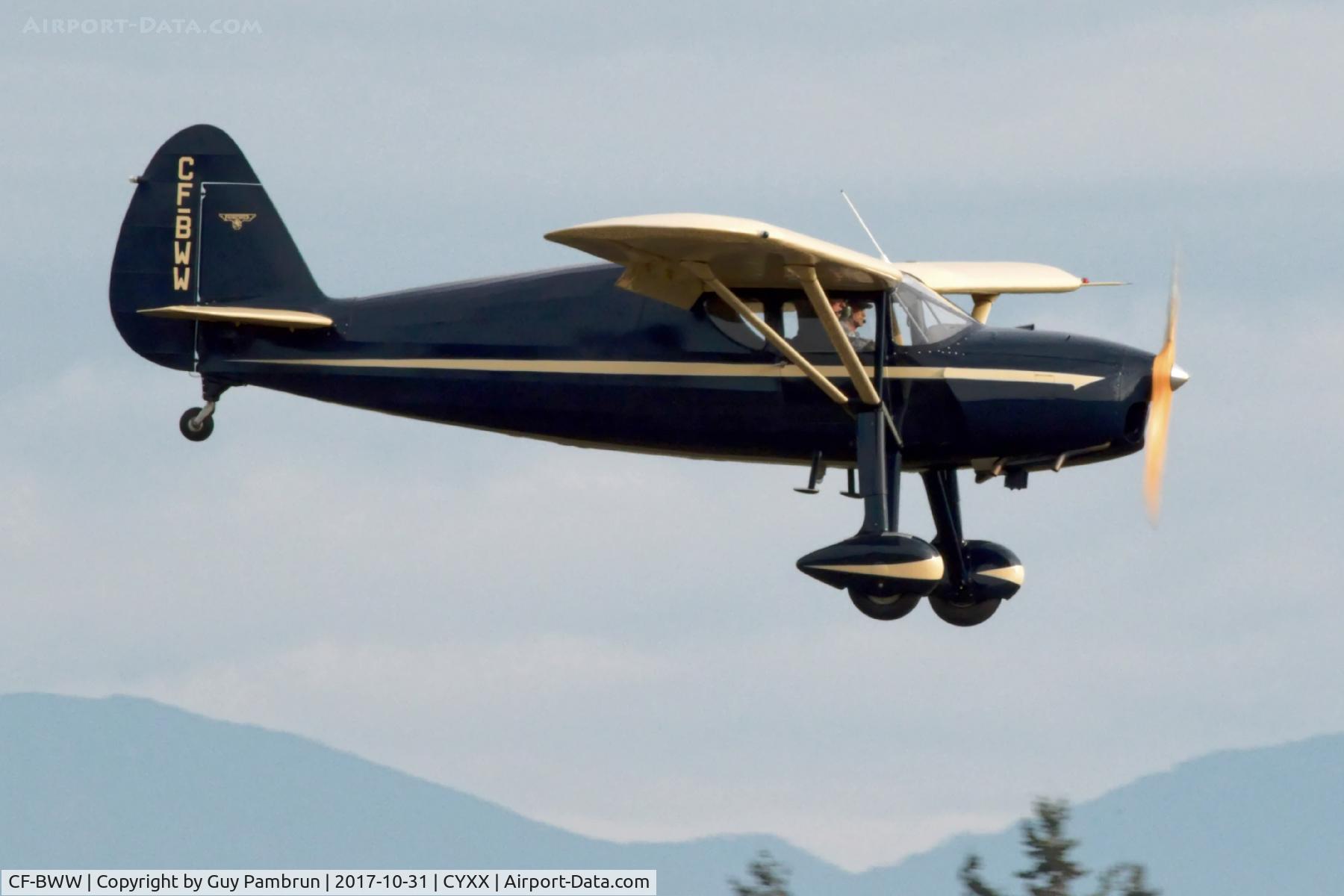 CF-BWW, 1938 Fairchild 24K C/N 3304, Landing