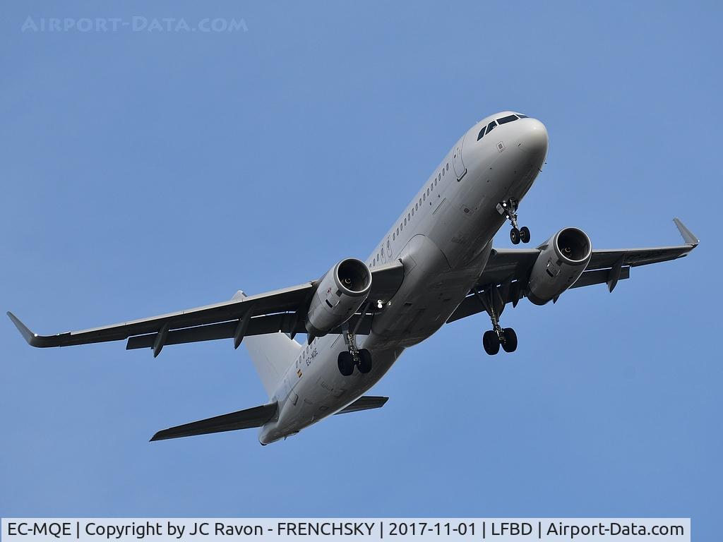EC-MQE, 2017 Airbus A320-232 C/N 7585, Vueling VY2915 from Barcelona (BCN) landing runway 23