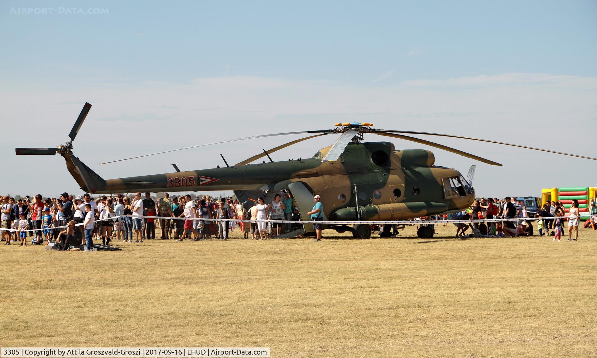 3305, Mil Mi-8T Hip C/N 98522375, Szeged Airport, Hungary - Air Show 2017