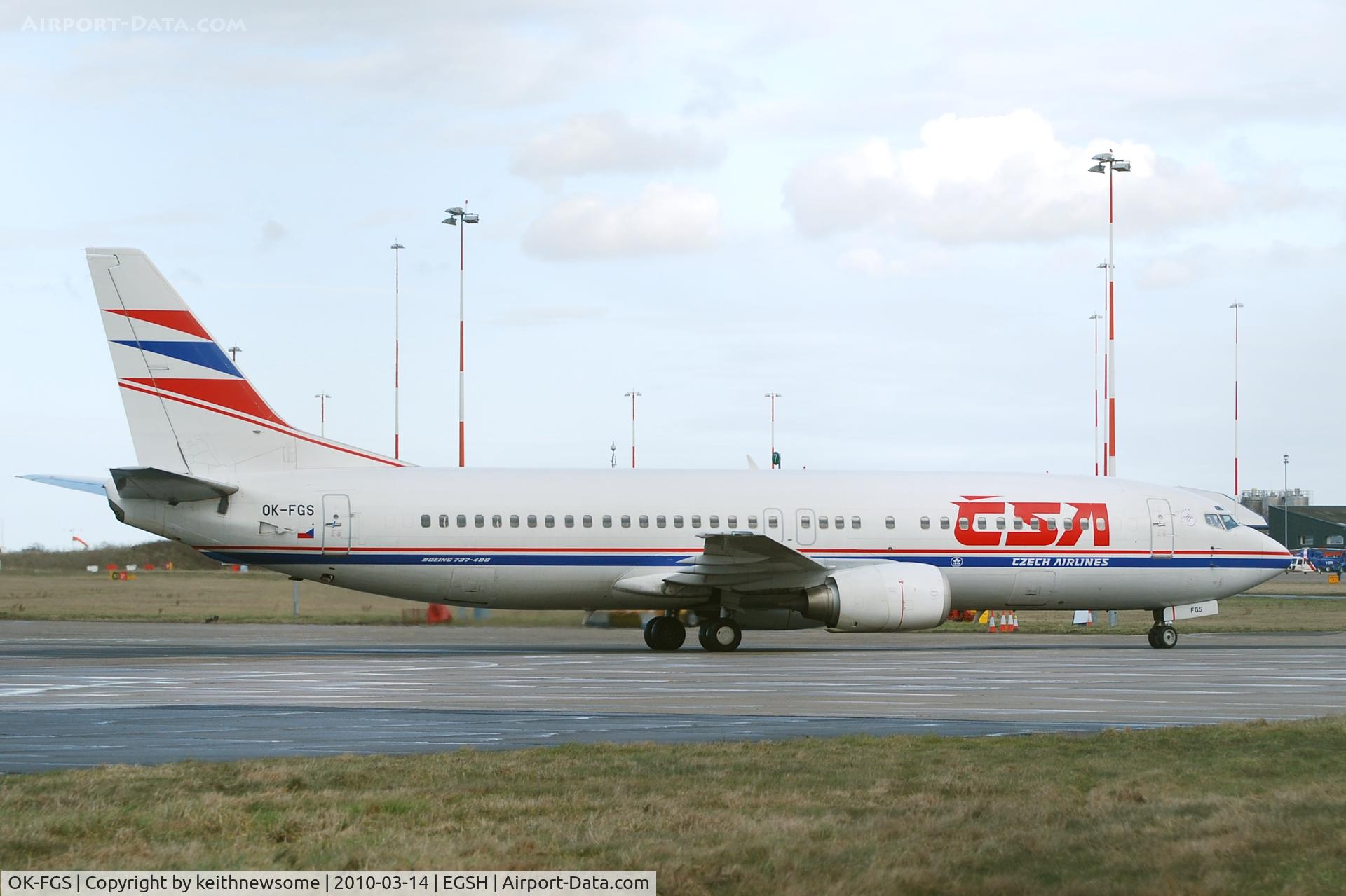 OK-FGS, 2000 Boeing 737-45S C/N 28478, Arriving for post lease paintwork.