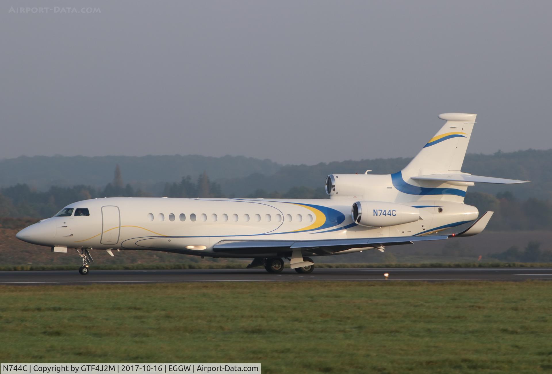 N744C, 2017 Dassault Falcon 8X C/N 424, N744C at Luton 16.10.17