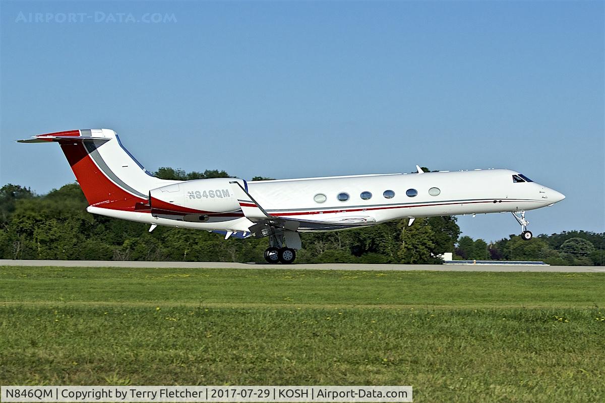 N846QM, 2000 Gulfstream V C/N 626, at 2017 EAA AirVenture at Oshkosh