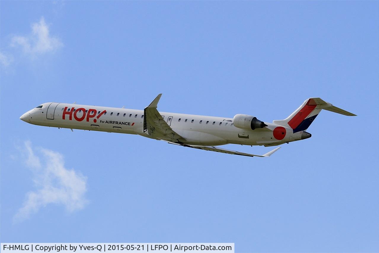 F-HMLG, 2011 Bombardier CRJ-1000EL NG (CL-600-2E25) C/N 19012, Bombardier CRJ-1000EL NG, Take off rwy 24, Paris-Orly airport (LFPO-ORY)
