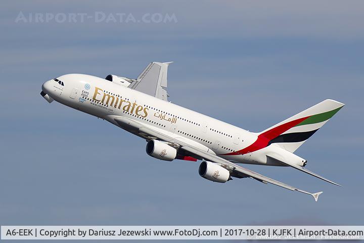 A6-EEK, 2013 Airbus A380-861 C/N 132, Airbus A380-861 - Emirates  C/N 132, A6-EEK