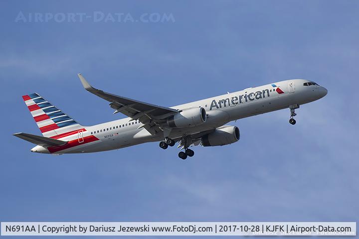N691AA, 1993 Boeing 757-223 C/N 25697, Boeing 757-223 - American Airlines  C/N 25697, N691AA