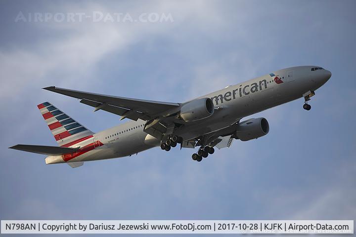 N798AN, 2001 Boeing 777-223 C/N 30797, Boeing 777-223/ER - American Airlines  C/N 30797, N798AN