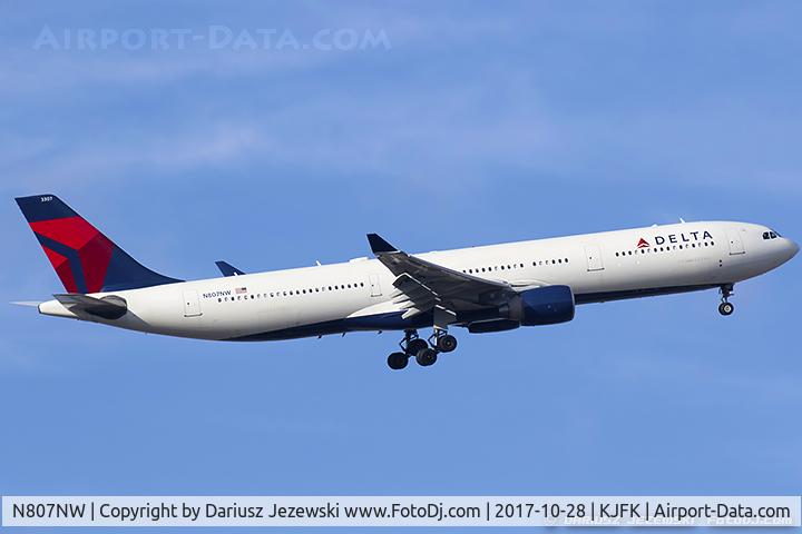 N807NW, 2004 Airbus A330-323 C/N 0588, Airbus A330-323 - Delta Air Lines  C/N 588, N807NW