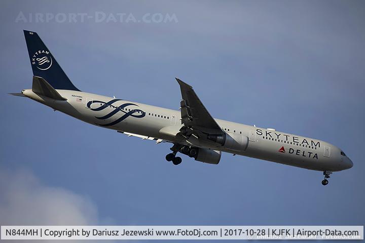 N844MH, 2002 Boeing 767-432/ER C/N 29717, Boeing 767-432/ER - SkyTeam (Delta Air Lines)   C/N 29717, N844MH