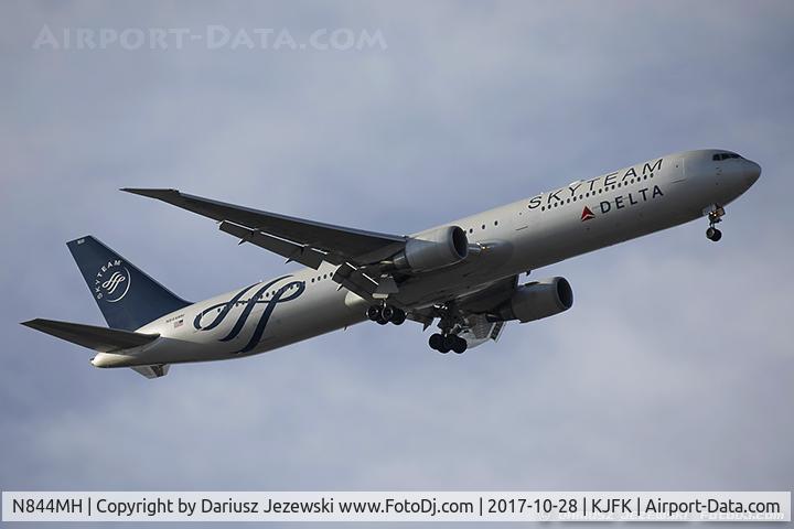 N844MH, 2002 Boeing 767-432/ER C/N 29717, Boeing 767-432/ER - SkyTeam (Delta Air Lines)   C/N 29717, N844MH