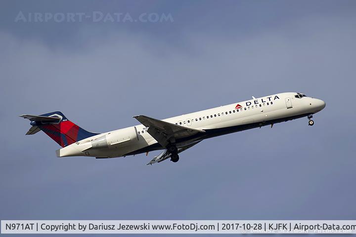 N971AT, 2001 Boeing 717-200 C/N 55032, Boeing 717-2BD - Delta Air Lines  C/N 55032, N971AT