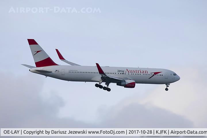 OE-LAY, 1998 Boeing 767-3Z9/ER C/N 29867, Boeing 767-3Z9/ER - Austrian Airlines  C/N 29867, OE-LAY