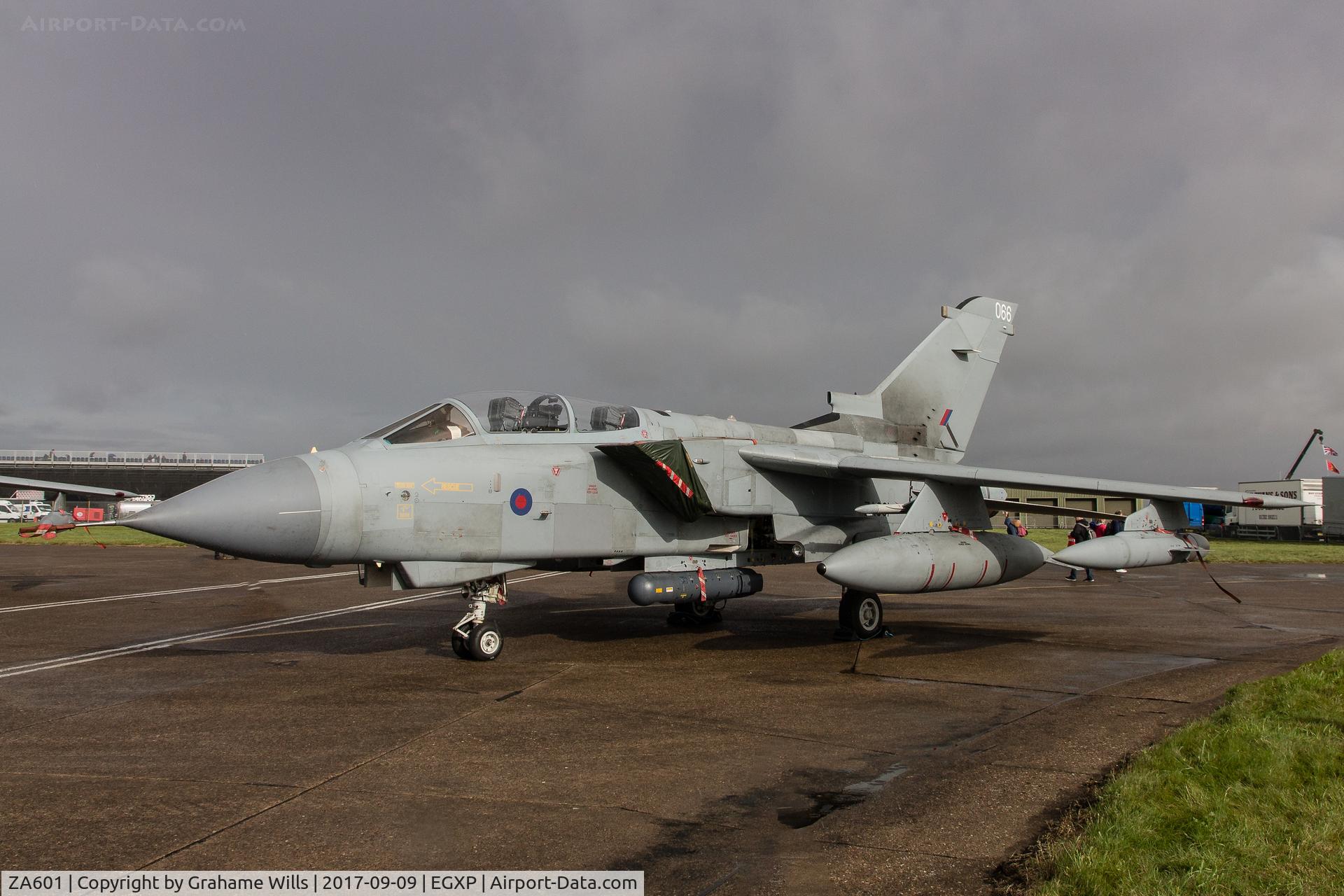 ZA601, 1982 Panavia Tornado GR.4 C/N 124/BS040/3065, Tornado GR4 ZA601/066 Marham Wing RAF, Scampton Air Show 2017