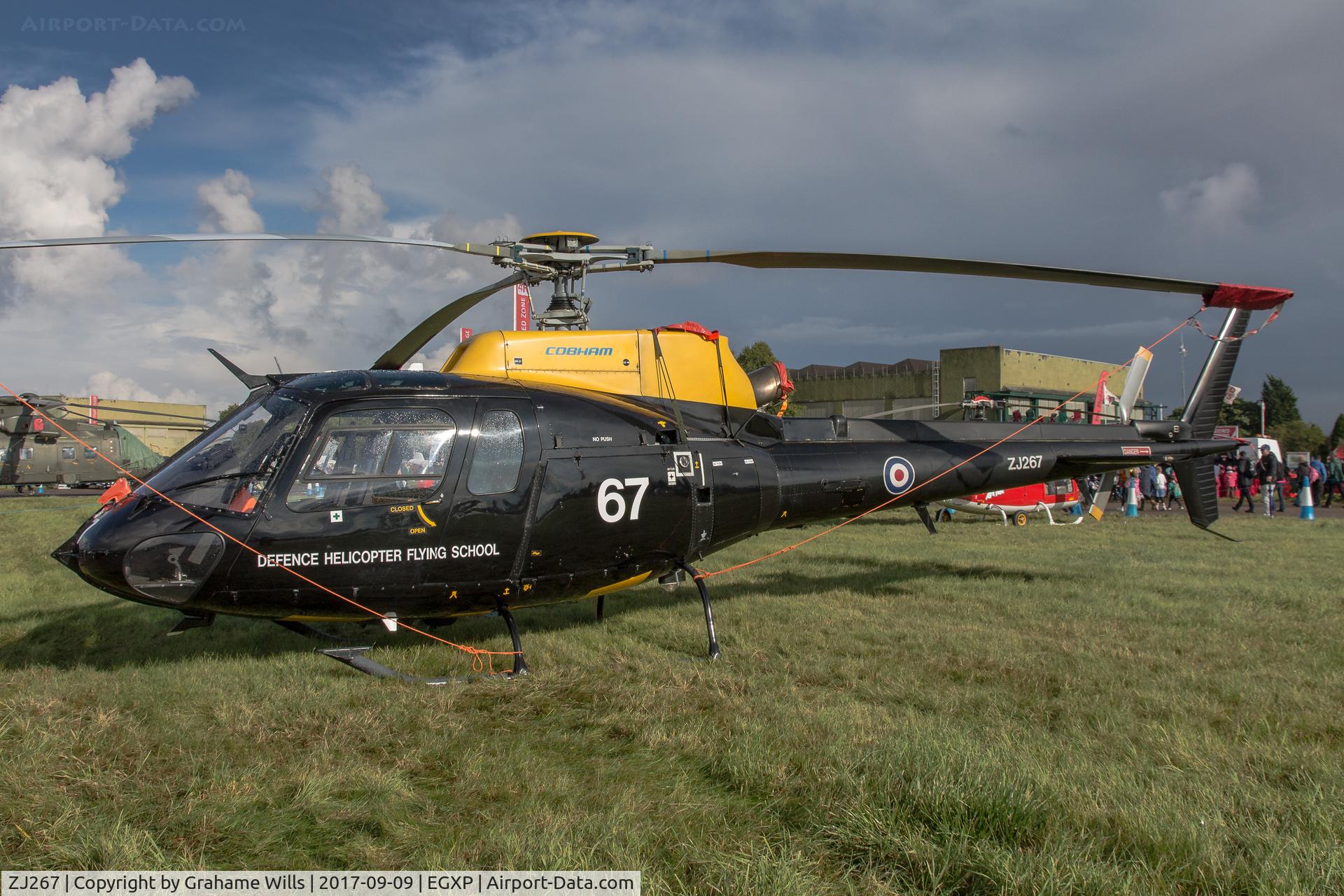 ZJ267, 1997 Eurocopter AS-350BB Squirrel HT1 Ecureuil C/N 2996, Squirrel HT1 ZJ267 DHFS, Scampton Air Show 2017