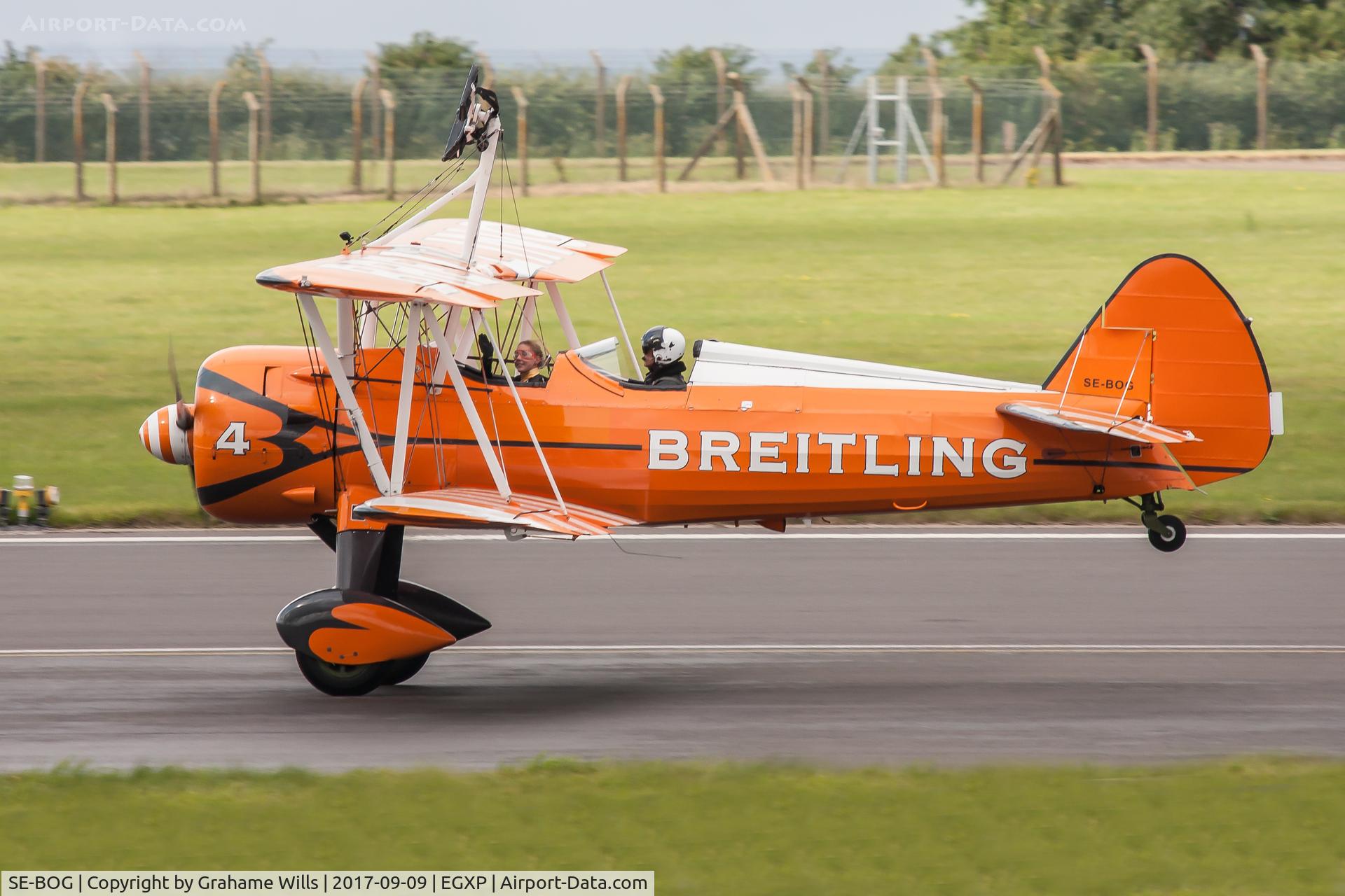SE-BOG, 1942 Boeing N2S-3 Kaydet (B75N1) C/N 75-7128, B75N-1 SE-BOG/4  Breitling Wingwalkers, Scampton Air Show 2017