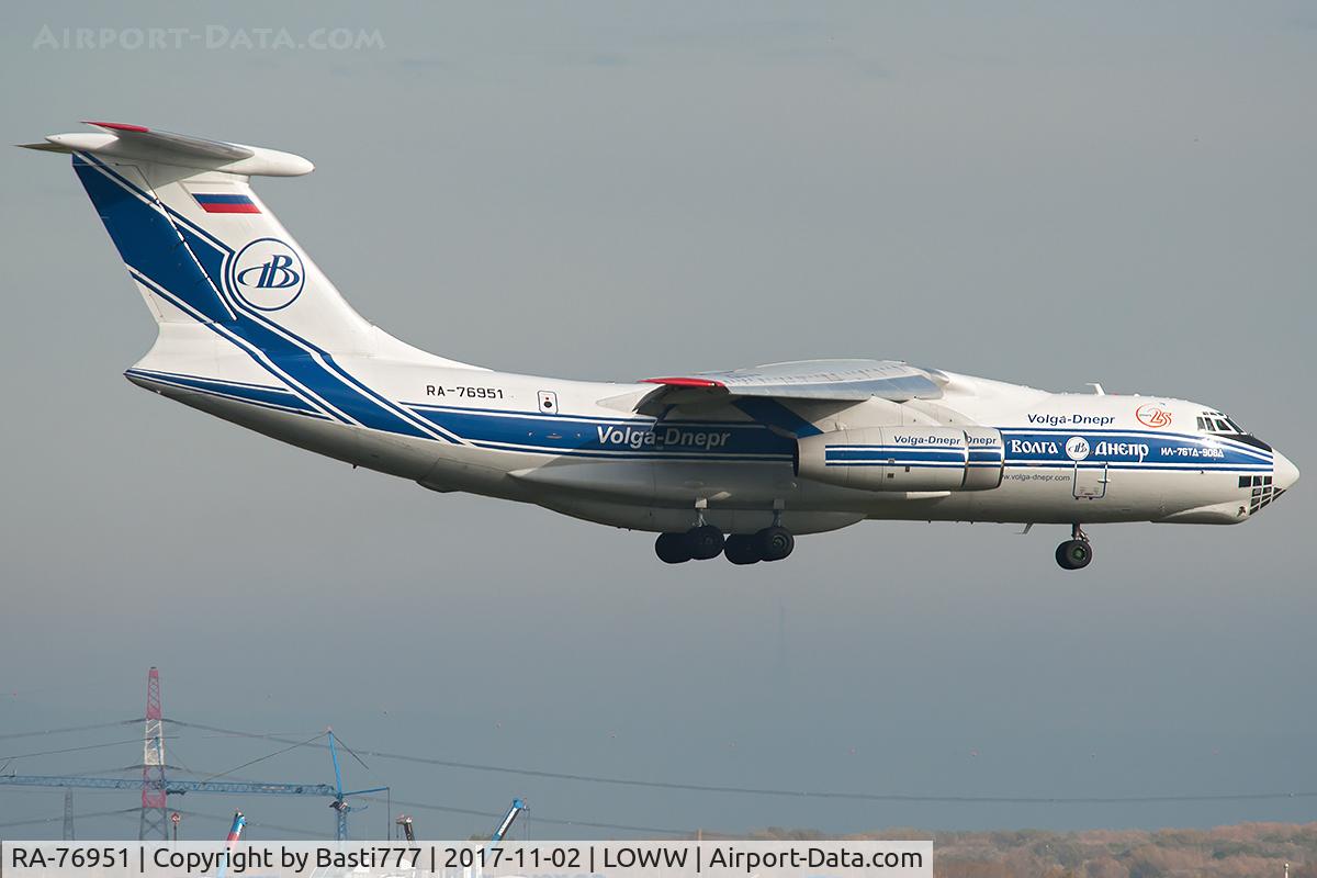 RA-76951, 2007 Ilyushin Il-76TD-90VD C/N 2073421704, RA-76951 at VIE