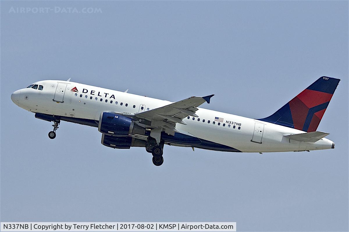 N337NB, 2002 Airbus A319-114 C/N 1685, at Minneapolis-St.Paul International Airport