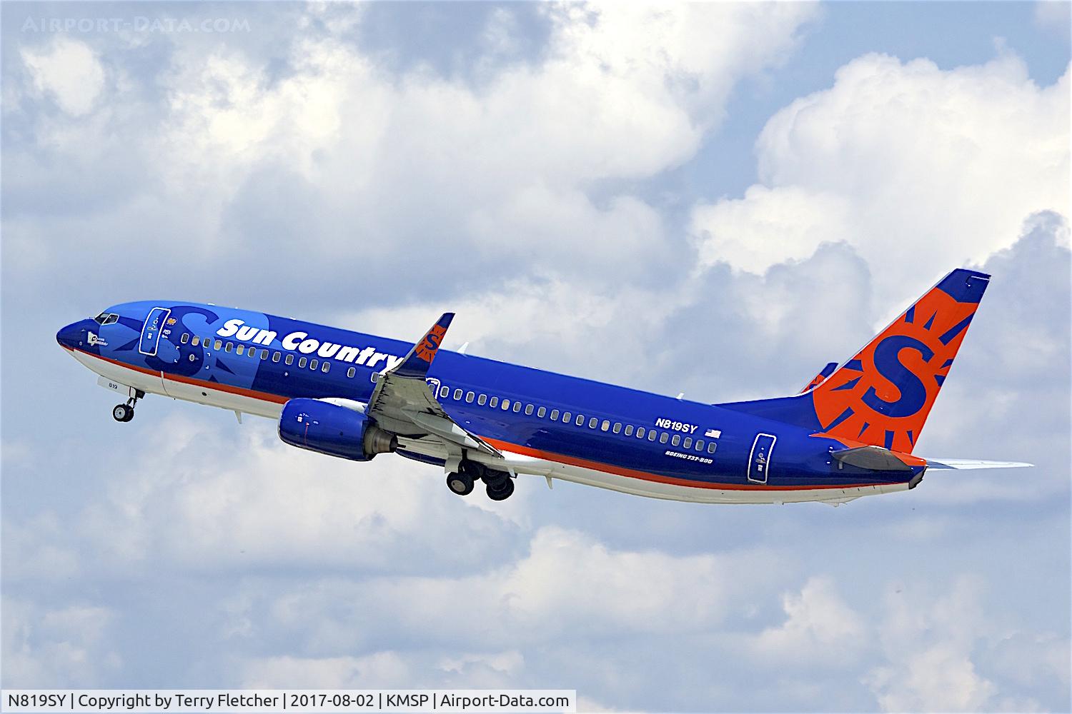 N819SY, 2006 Boeing 737-86N C/N 34254, at Minneapolis- St,Paul International Airport
