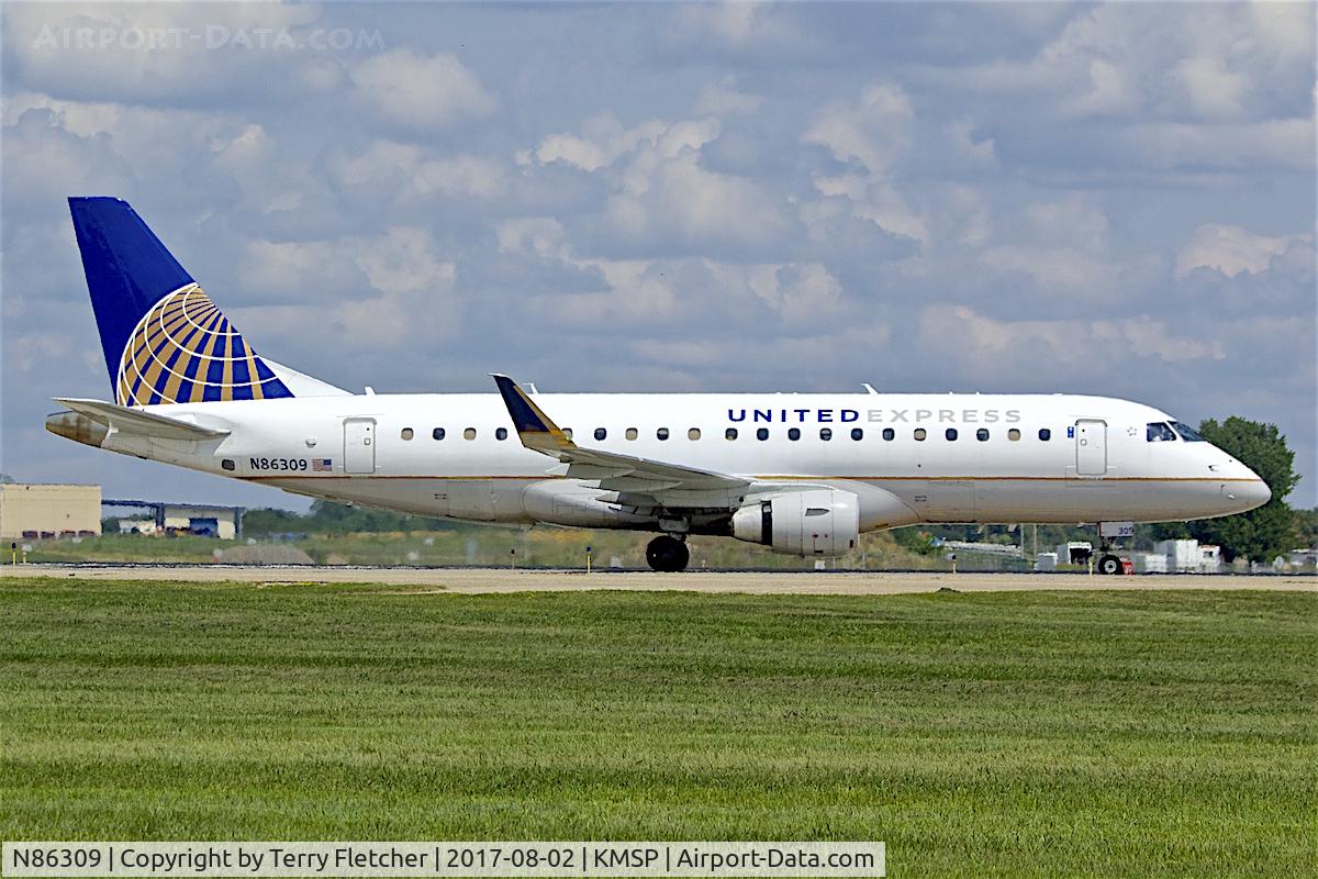 N86309, 2014 Embraer 175LR (ERJ-170-200LR) C/N 17000426, at Minneapolis- St,Paul International Airport