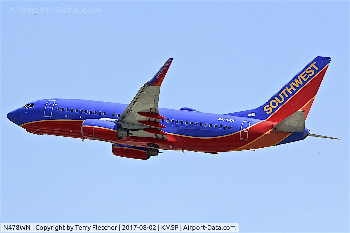 N478WN, 2004 Boeing 737-7H4 C/N 33989, at Minneapolis- St,Paul International Airport