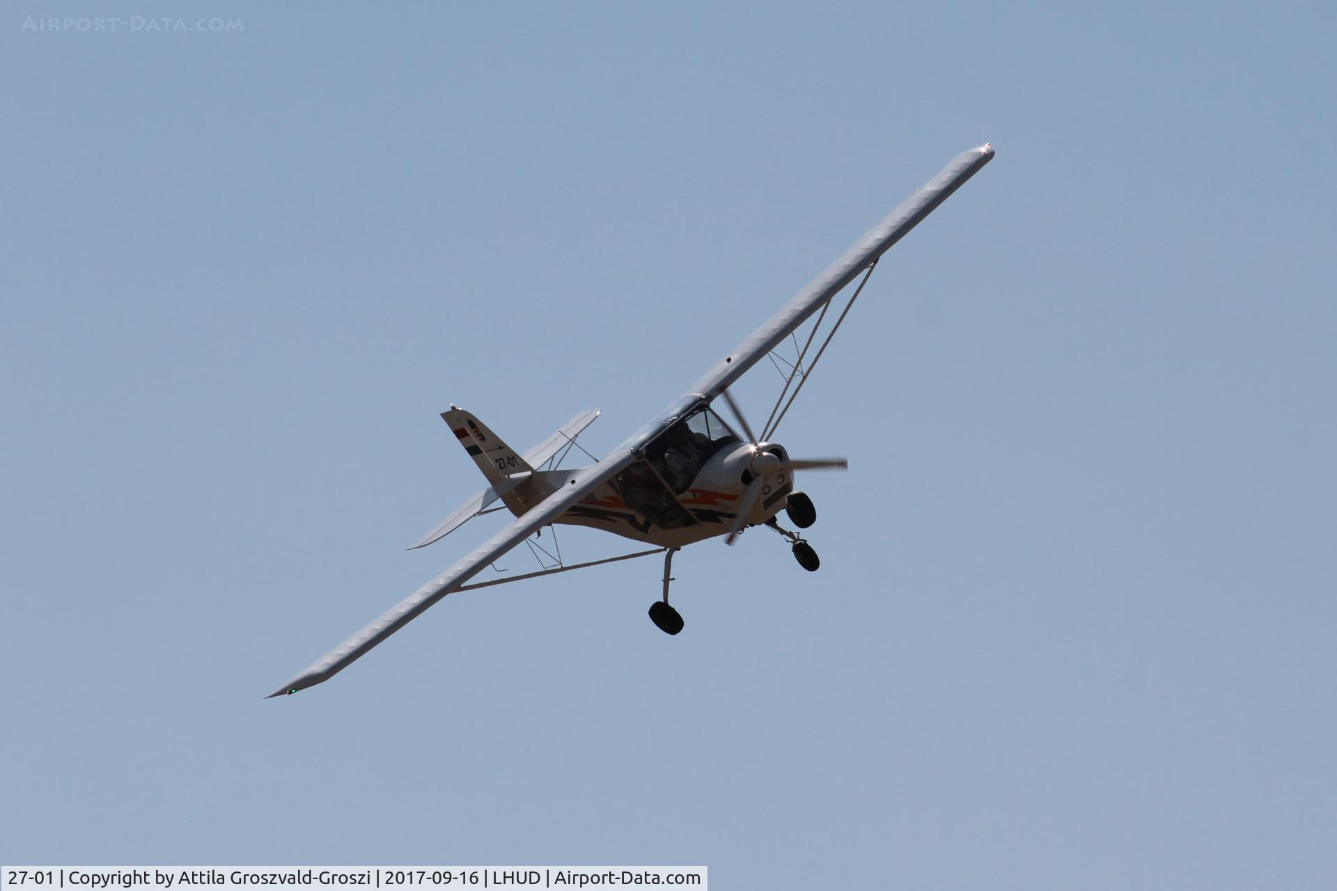 27-01, 2010 Halley Apollo Fox C/N 110510, Szeged Airport, Hungary - Air Show 2017 - ex 10-01