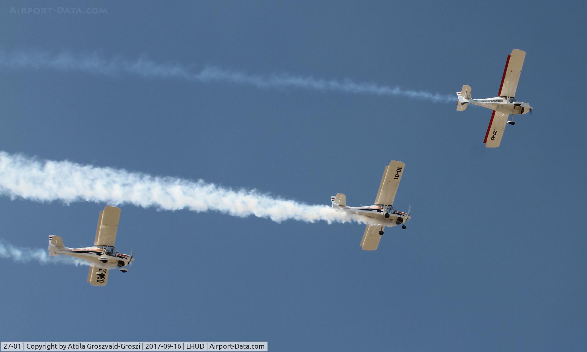 27-01, 2010 Halley Apollo Fox C/N 110510, Szeged Airport, Hungary - Air Show 2017 - ex 10-01