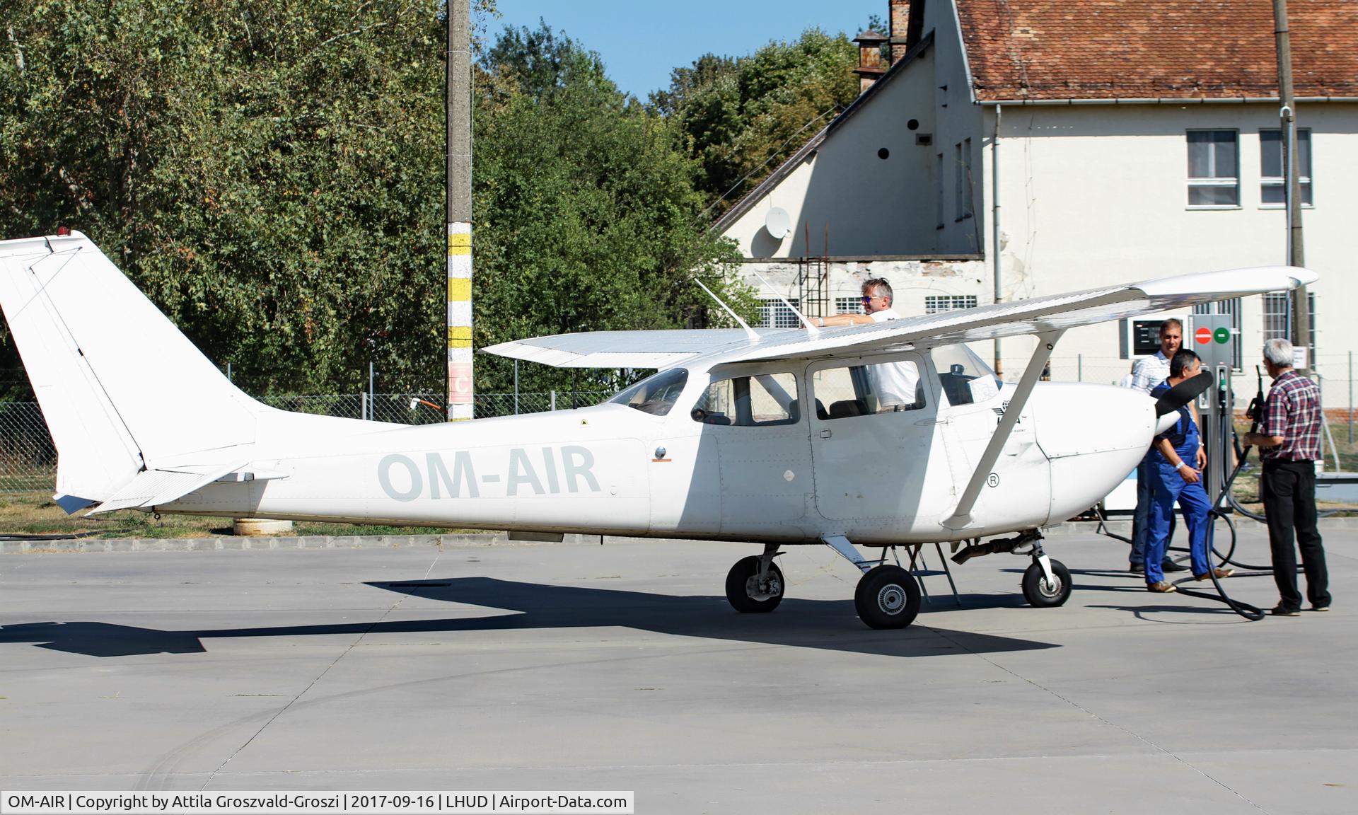 OM-AIR, 1969 Reims FR172G Reims Rocket C/N FR1720198, Szeged Airport, Hungary - Air Show 2017