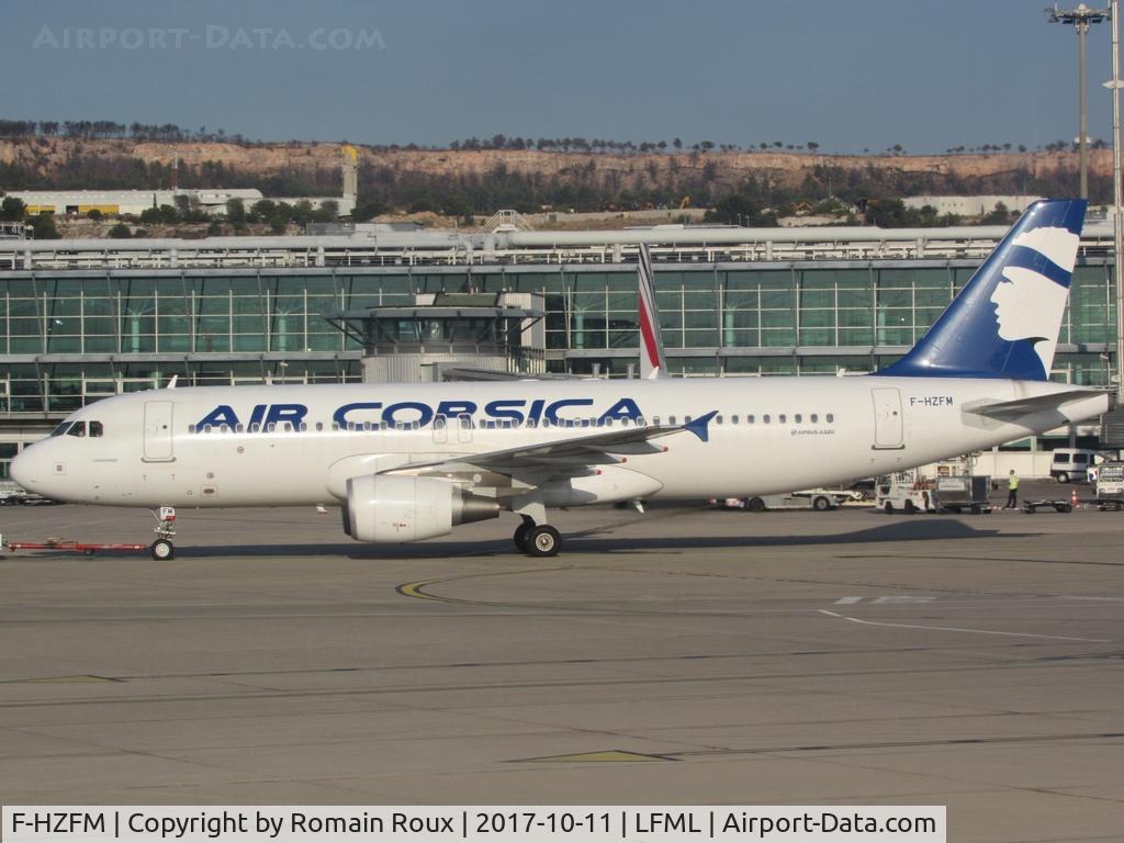F-HZFM, 2013 Airbus A320-214 C/N 5887, Taxiing