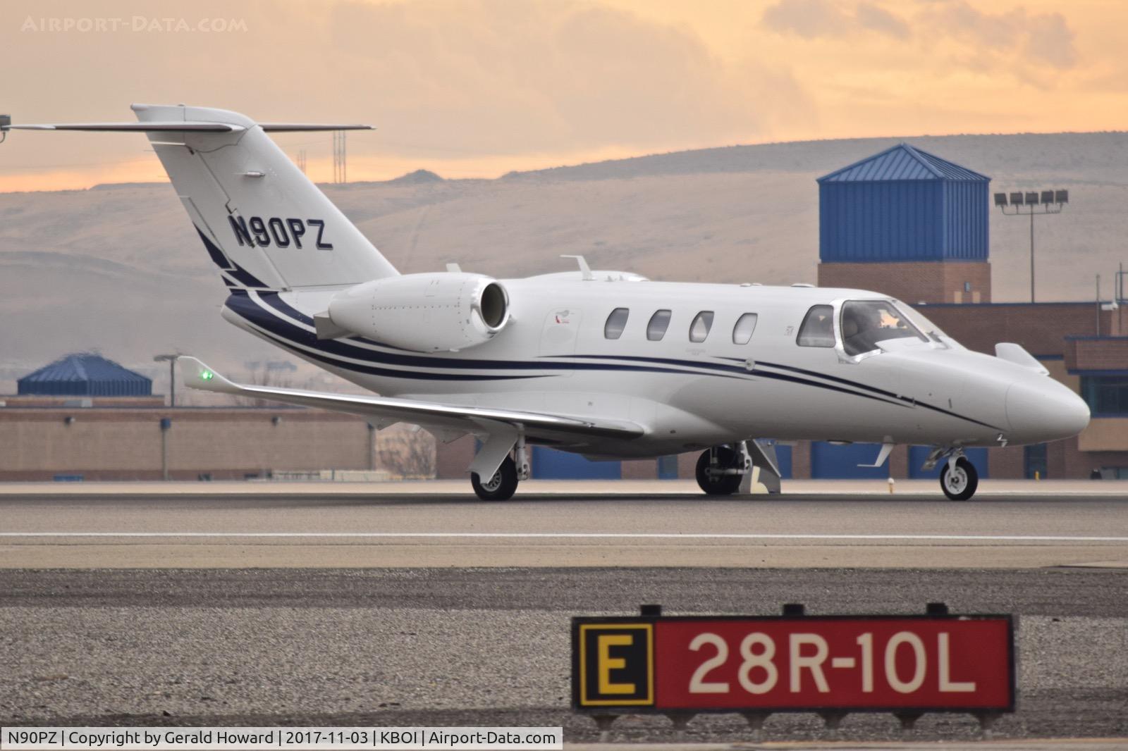 N90PZ, 2016 Cessna 525 C/N 525-0938, Landing roll out on RWY 28R.
