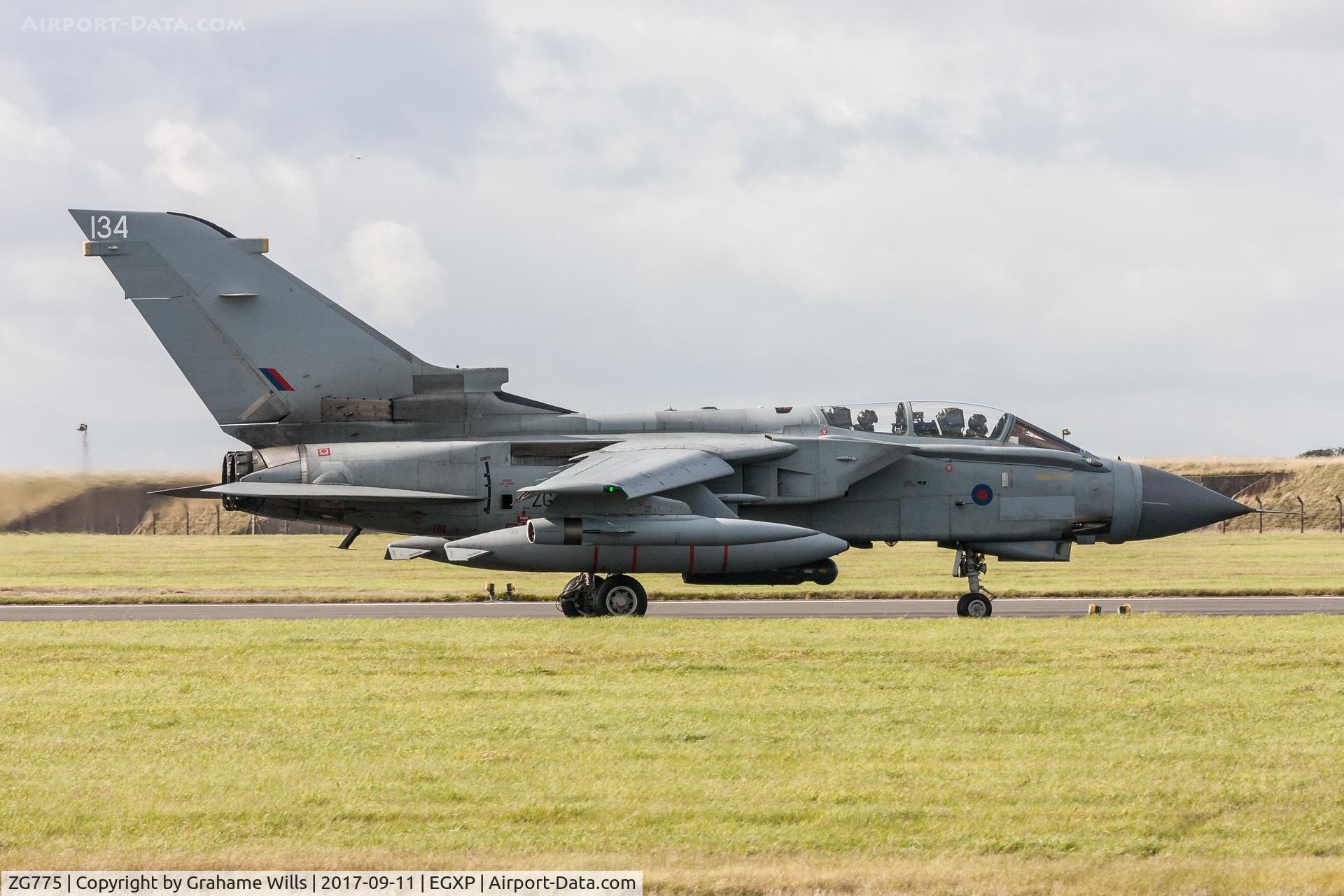 ZG775, 1992 Panavia Tornado GR.4 C/N 907/BS187/3448, Tornado GR4 ZG775/134 Marham Wing RAF, Scampton 11/9/17