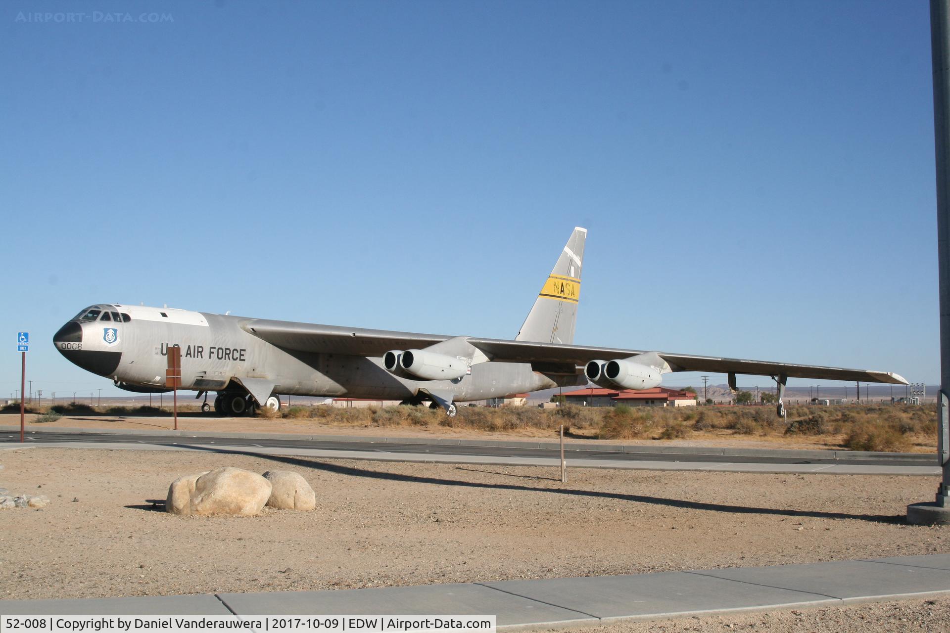 52-008, 1952 Boeing NB-52B-BO (RB-52B-10-BO) Stratofortress C/N 16498, Welcome to Edwards AFB - California