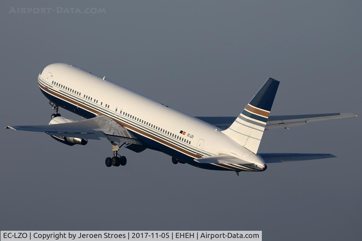 EC-LZO, 1995 Boeing 767-35D/ER C/N 27902, EHEH