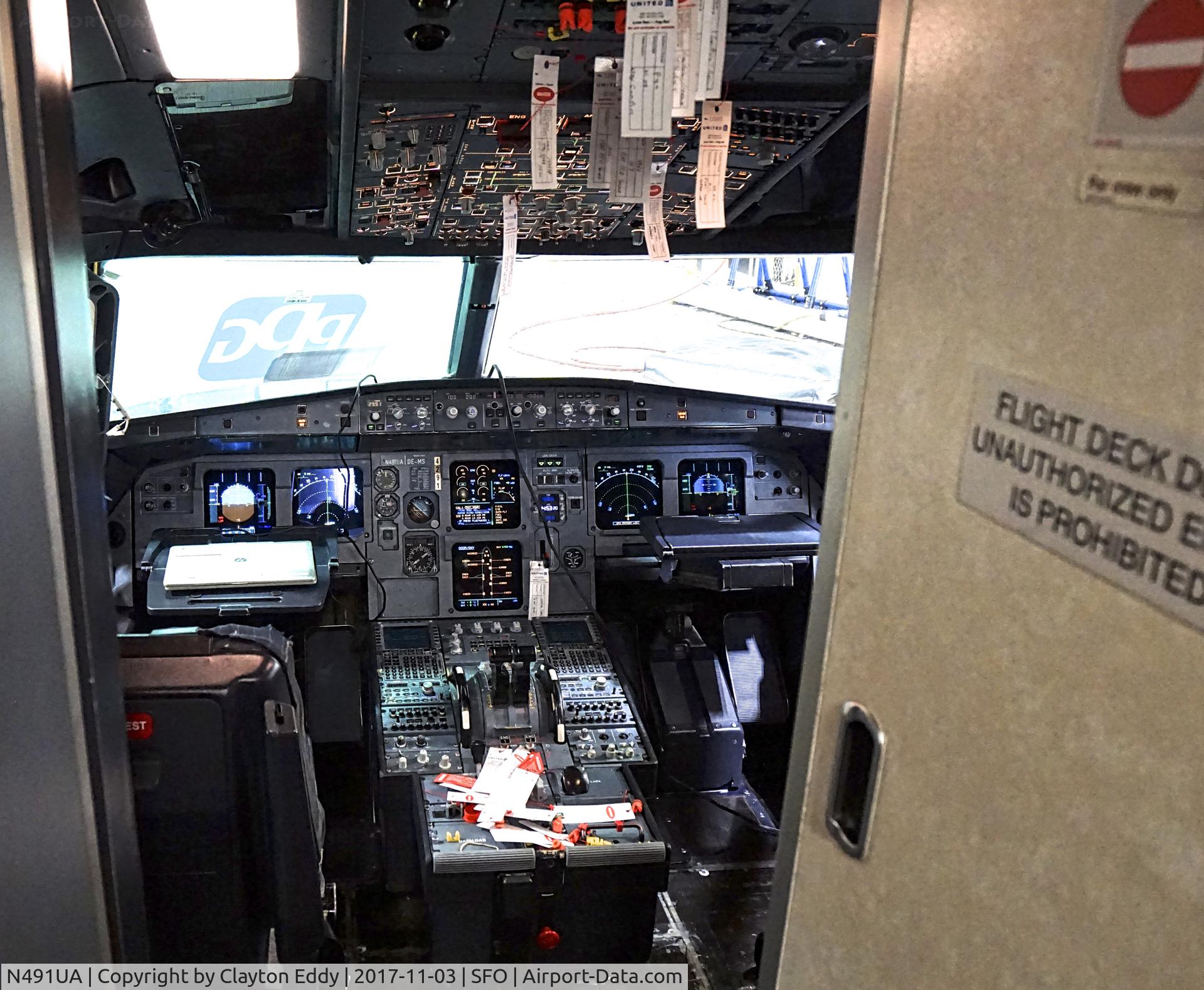 N491UA, 2002 Airbus A320-232 C/N 1741, SFO 2017.