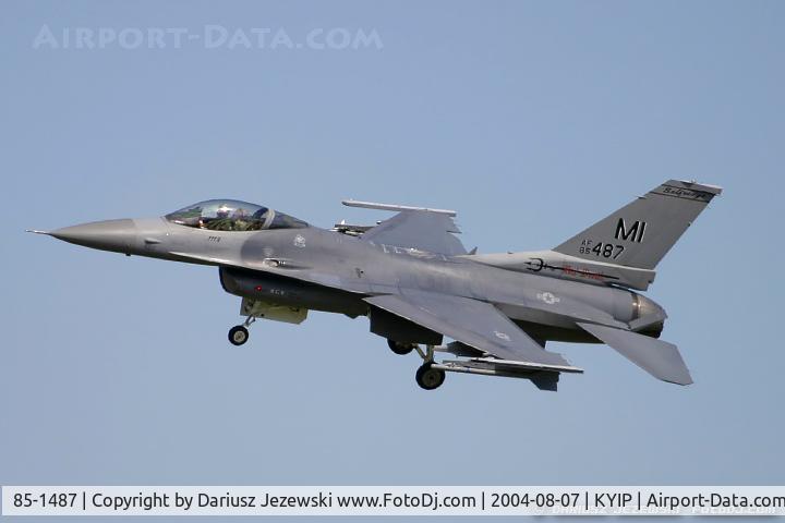 85-1487, 1985 General Dynamics F-16C Fighting Falcon C/N 5C-267, F-16C Fighting Falcon 85-1487 MI from 107th FS 