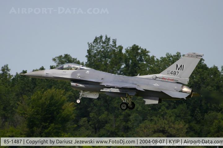85-1487, 1985 General Dynamics F-16C Fighting Falcon C/N 5C-267, F-16C Fighting Falcon 85-1487 MI from 107th FS 