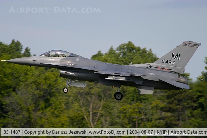 85-1487, 1985 General Dynamics F-16C Fighting Falcon C/N 5C-267, F-16C Fighting Falcon 85-1487 MI from 107th FS 