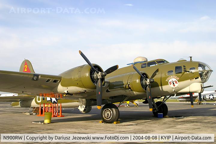 N900RW, 1944 Boeing B-17G Flying Fortress C/N 8627, Boeing B-17G Flying Fortress 
