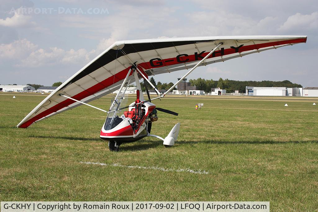 G-CKHY, 2017 P&M Aviation Hyper GTR C/N 8743, Parked