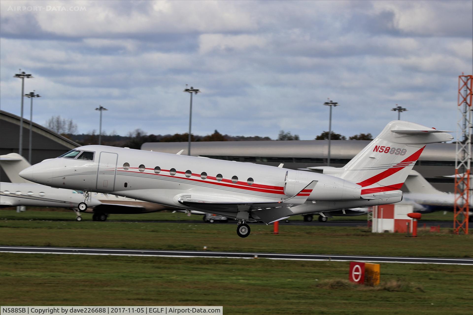 N588SB, 2014 Israel Aircraft Industries Gulfstream G280 C/N 2052, N558SB landing at Farnborough on a sunny Sunday morning