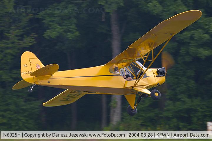 N6925H, 1946 Piper J3C-65 Cub Cub C/N 20158, Piper J3C-65 Cub  C/N 20158 - Roger Lehnert, N6925H