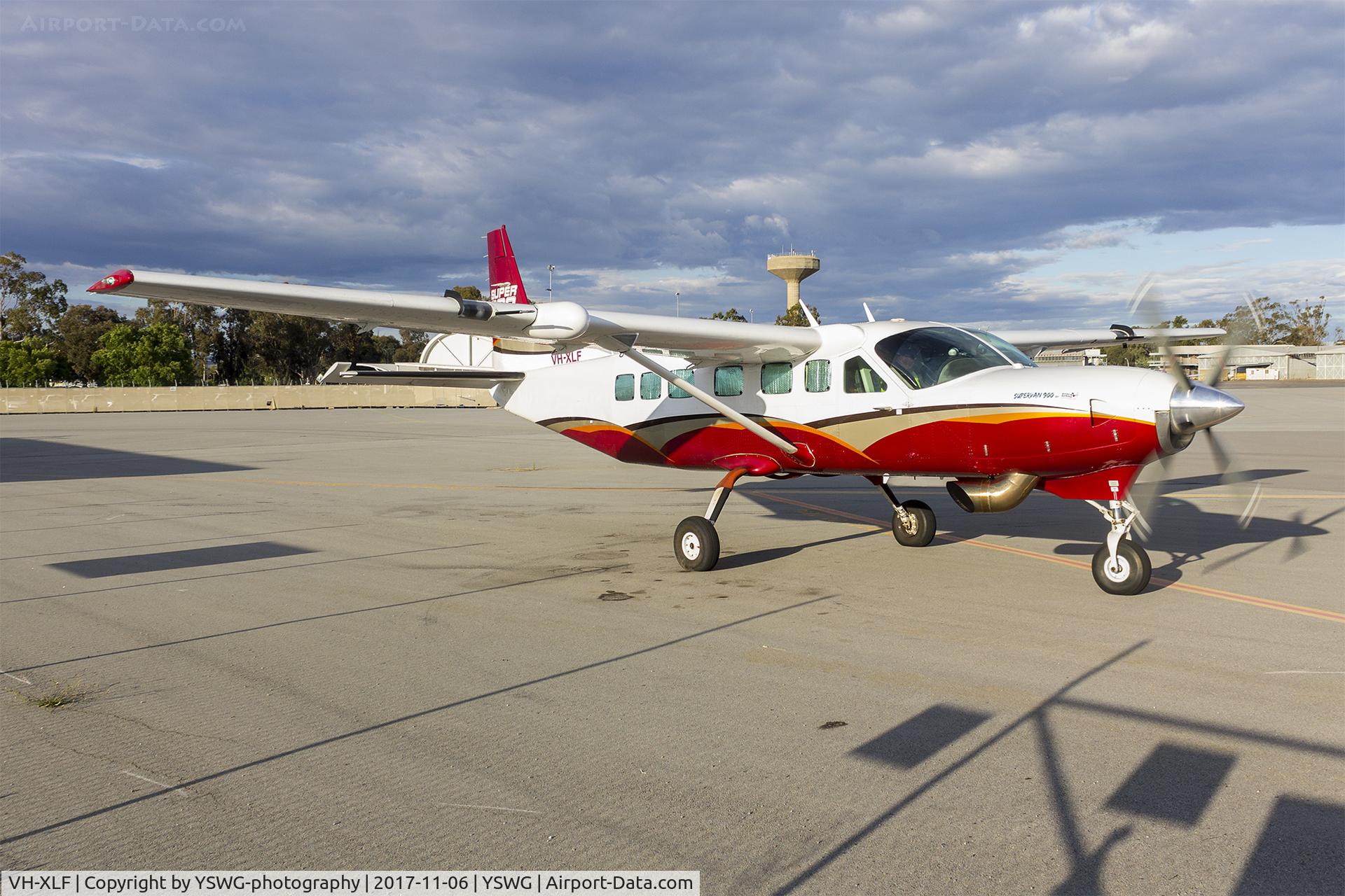 VH-XLF, 1991 Cessna 208B Grand Caravan C/N 208B-0264, Cessna 208B Grand Caravan (VH-XLF) at Wagga Wagga Airport