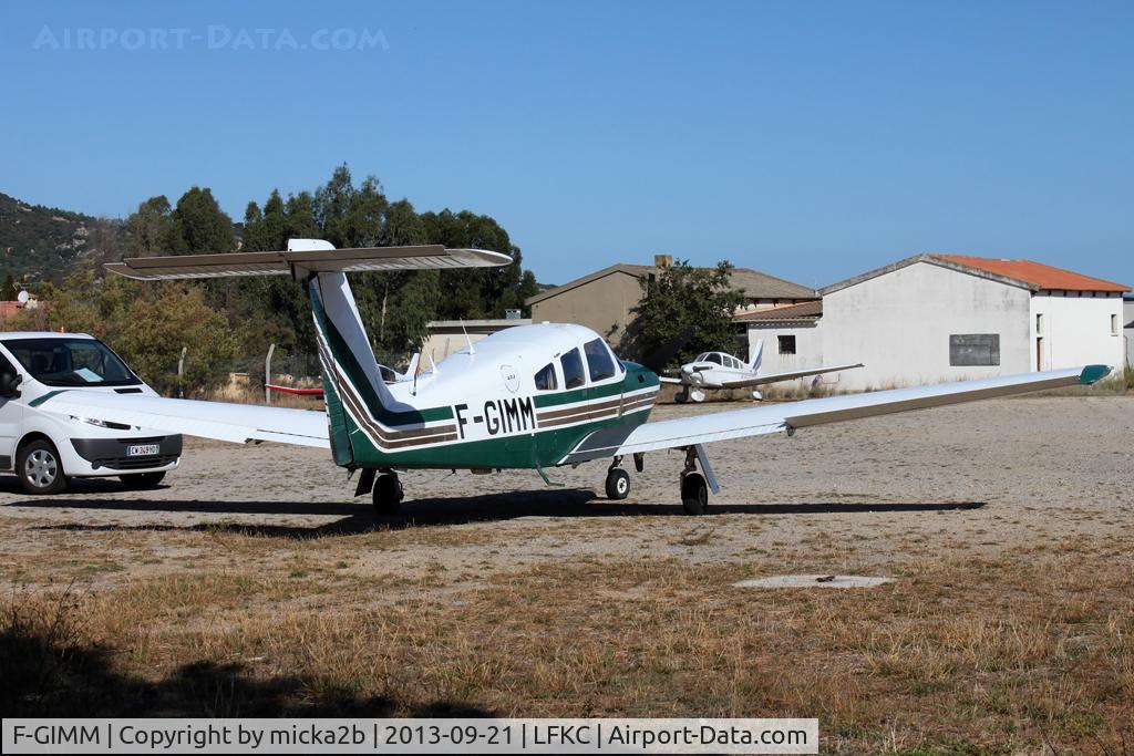 F-GIMM, Piper PA-28RT-201T Turbo Arrow IV C/N 28R8231067, Parked