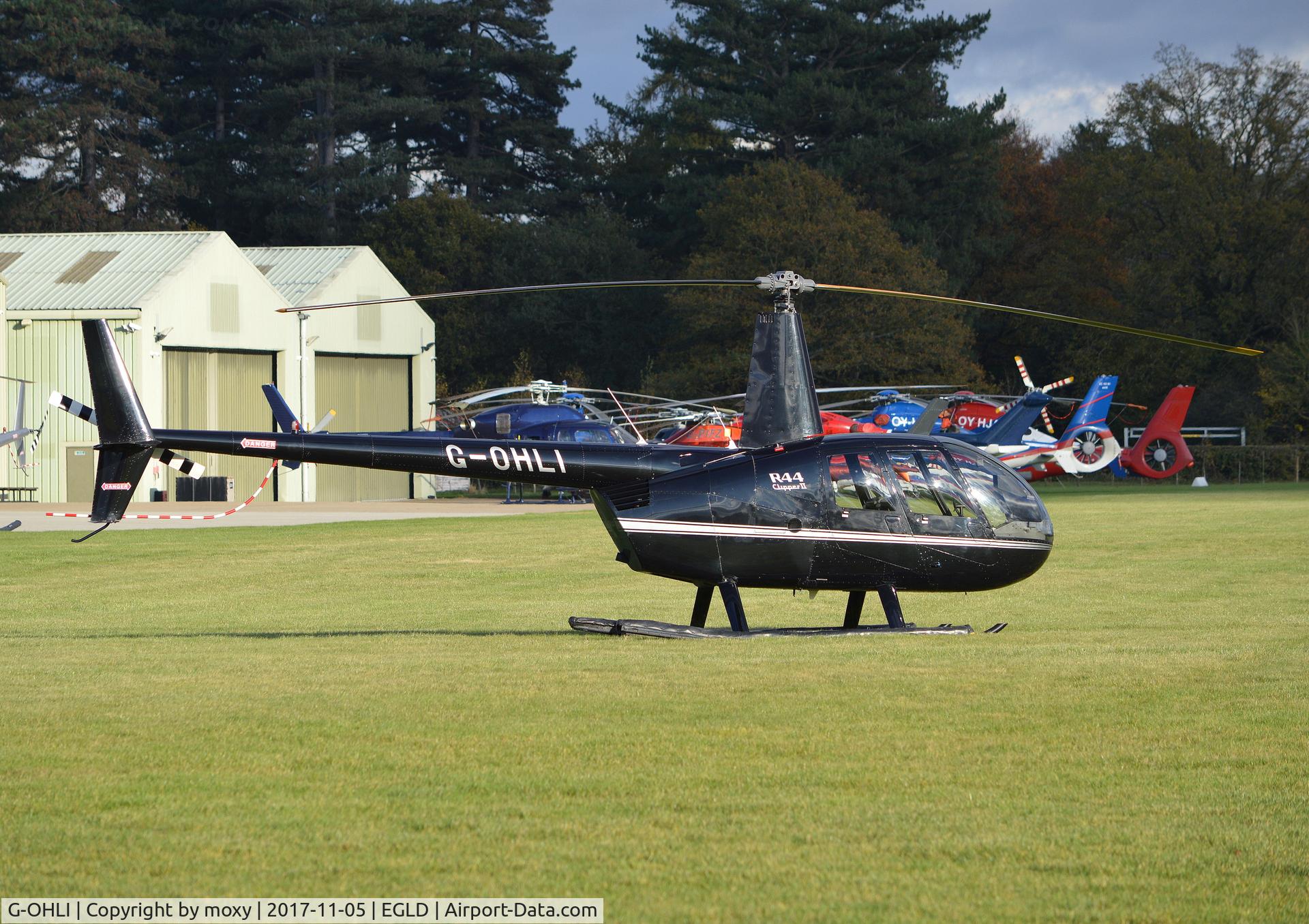 G-OHLI, 2005 Robinson R44 Clipper II C/N 10832, Robinson R44 Clipper II at Denham.